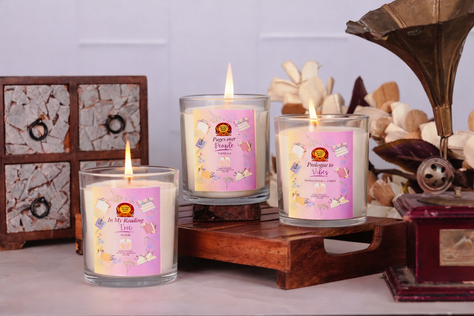 SCENTED CANDLE